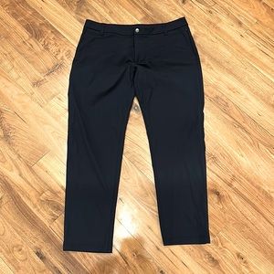 Lululemon 38x32 commission pant classic.